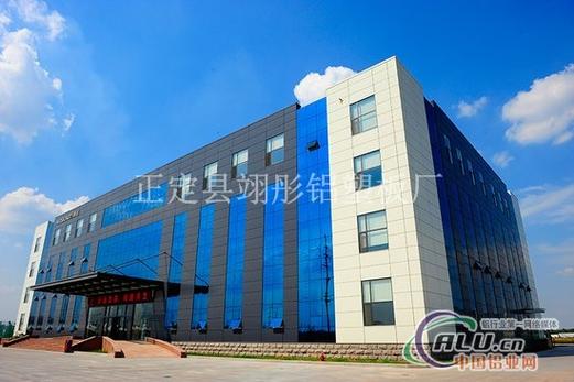 幕墙材料双雄记 铝塑复合板行情低迷，铝单板何以逆势突围？